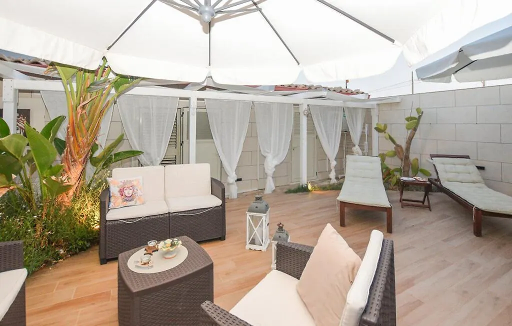 Holiday Home Sicily Talia Che Bed-Du Punta Braccetto